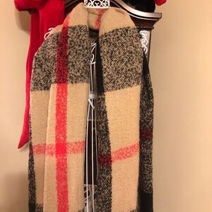 Just in Rook Like New beautiful warm blanket scarf